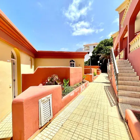 Apartamento Con Free Wifi En Zonas Comunes, Piscina Compartida Y Vista, Tenerife Costa Adeje (Tenerife)